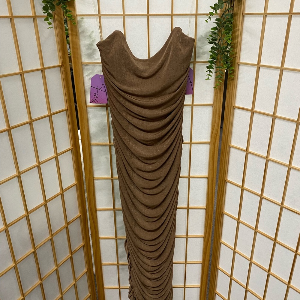 Chic Strapless Brown Draped Dress